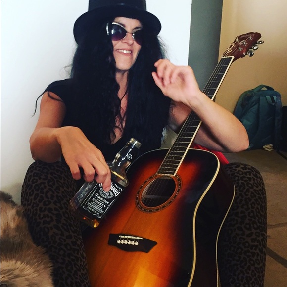 Meet your Posher, Penny - Picture 6 of 8